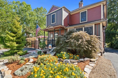 Photo of 49 Lynde Ave, Melrose, MA 02176 (MLS # 73576812)