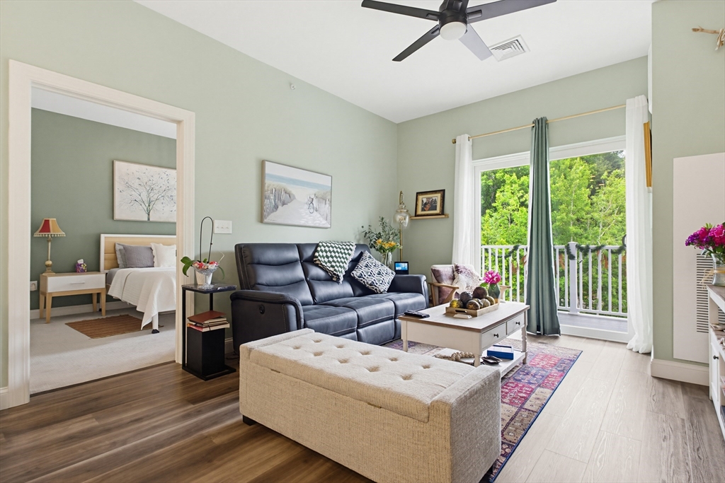 3307 Briarwood Vlg 3307