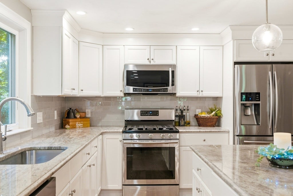 2 Nottingham Drive, Raynham, MA, 2 Nottingham Drive, Raynham, MA Photo #12