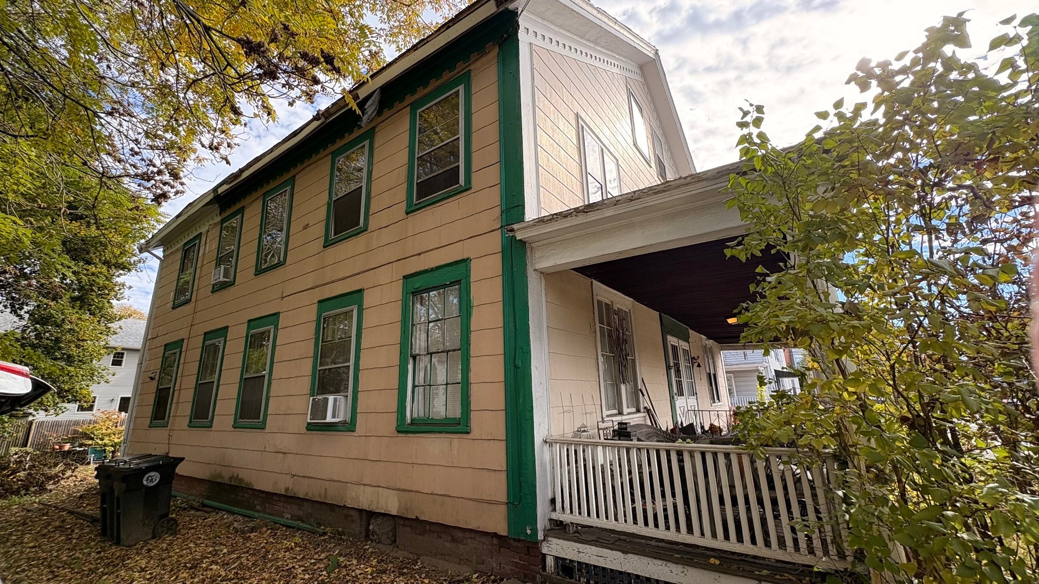 40-42 Irving St