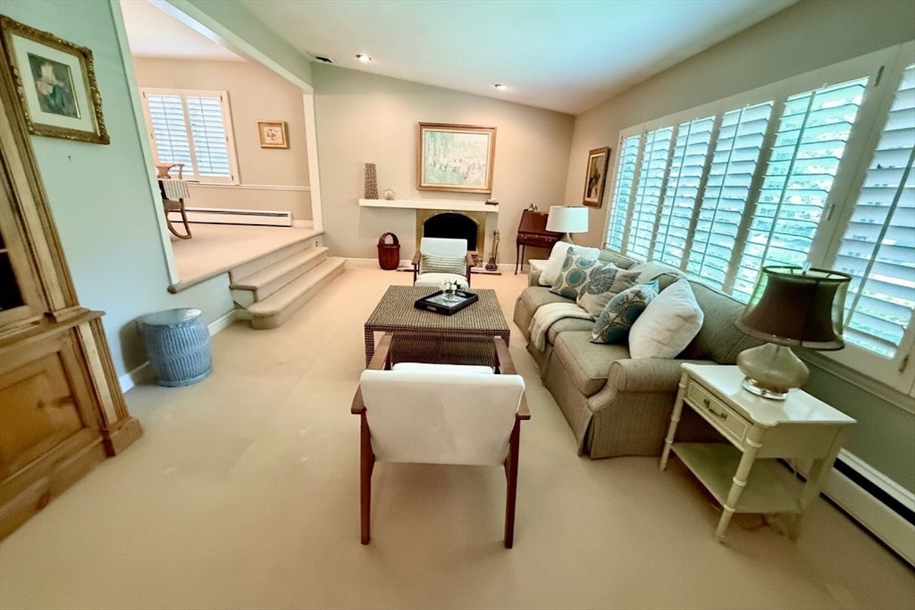 33 Glendale Road, Marblehead, MA, 33 Glendale Road, Marblehead, MA Photo #4