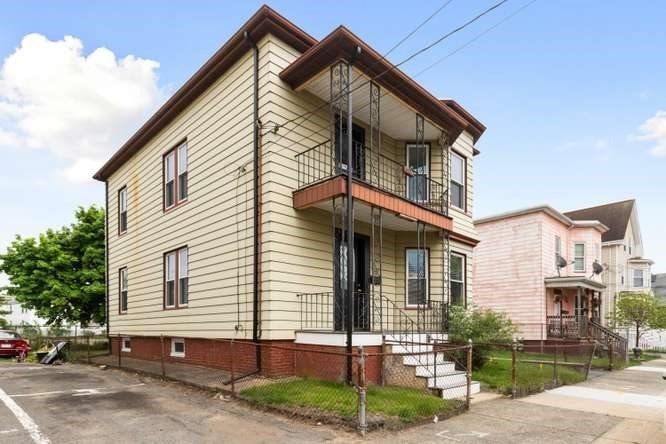 10 Richard Street