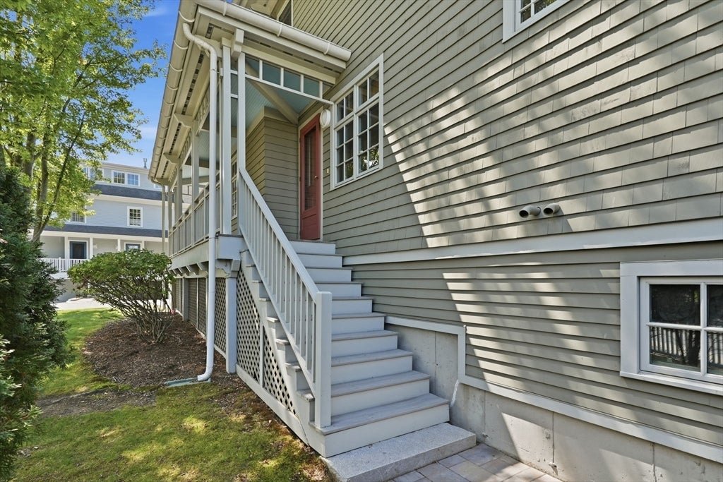 1 Russell Pl #1, Arlington, MA, 1 Russell Pl #1, Arlington, MA Photo #31