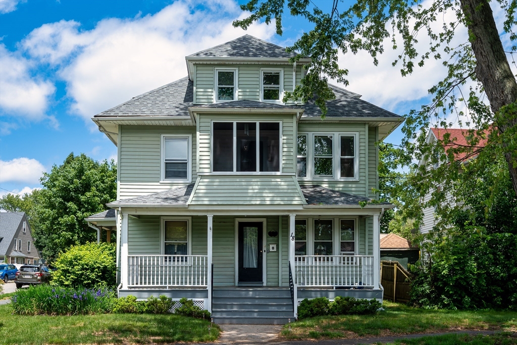 18 Blaine St