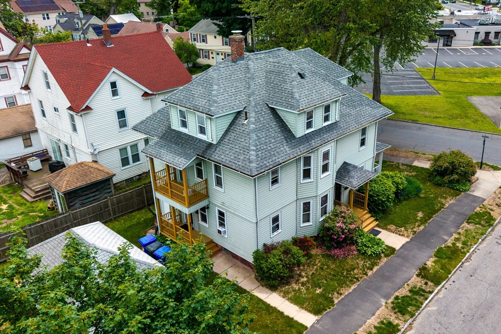 18 Blaine St