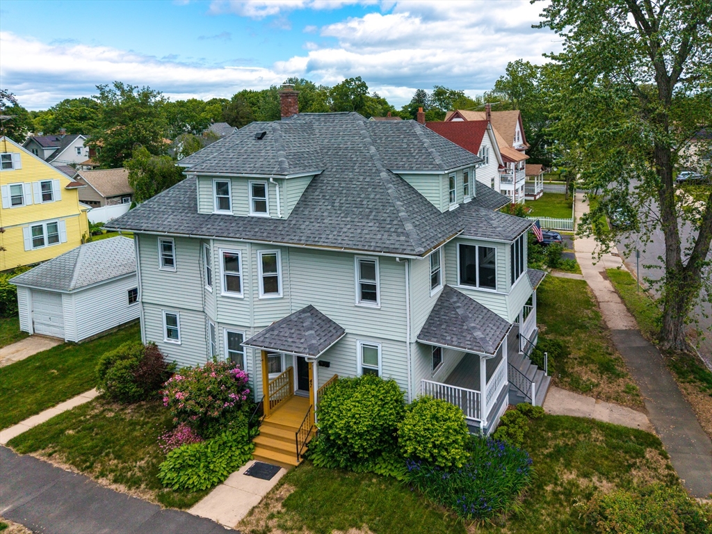 18 Blaine St