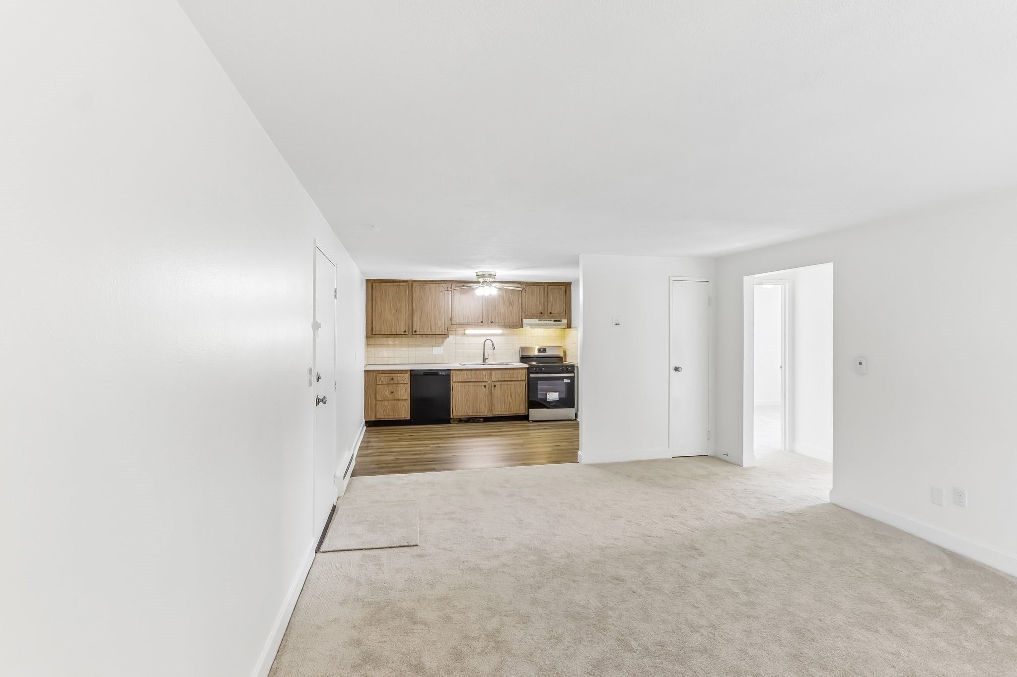 7 Walker Rd #10, North Andover, MA Photo #9