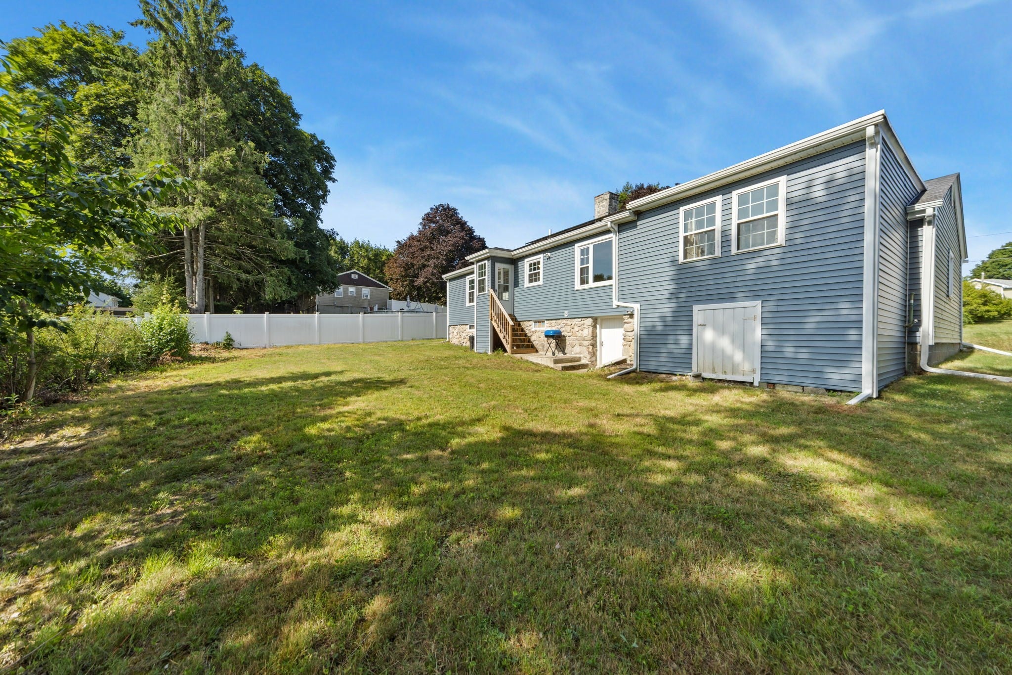 5 5th Ave, Dudley, MA, 5 5th Ave, Dudley, MA Photo #38