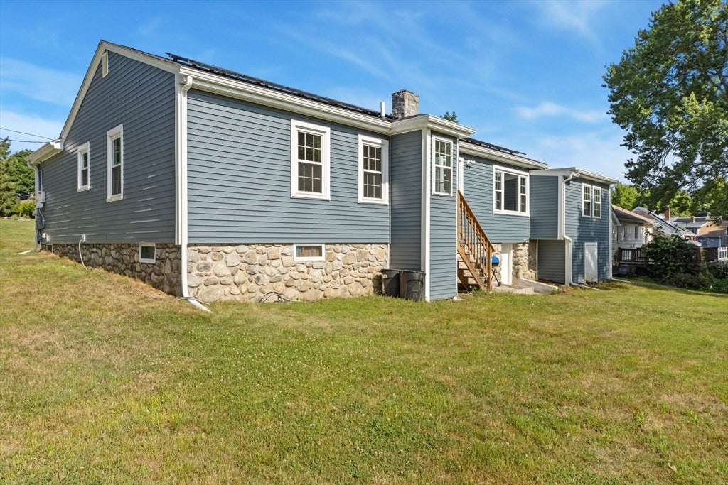 5 5th Ave, Dudley, MA Photo #37