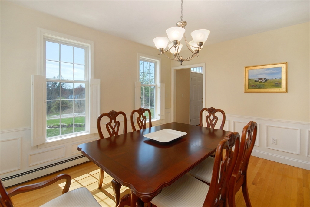 21 Nashoba Rd