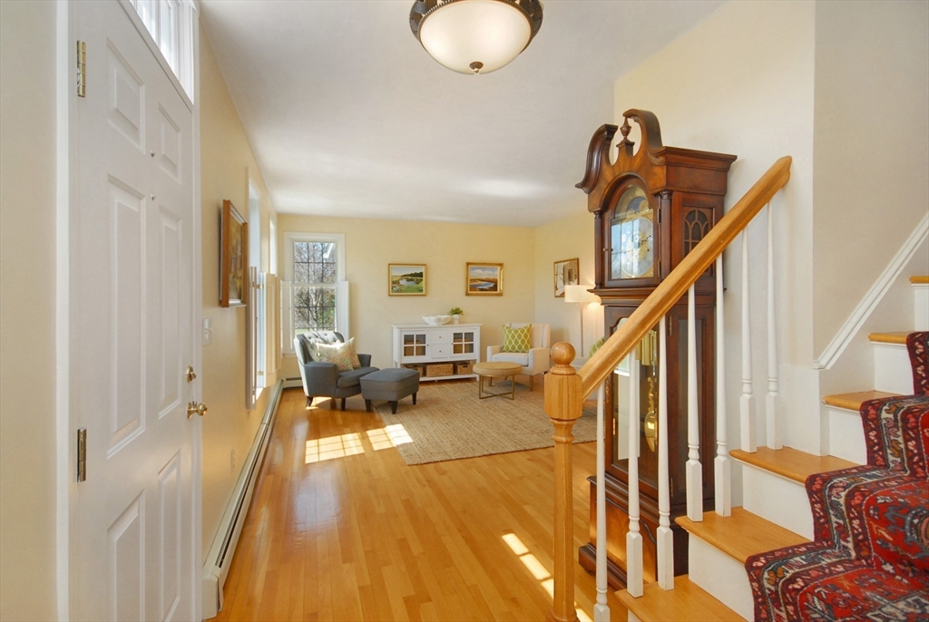 21 Nashoba Rd