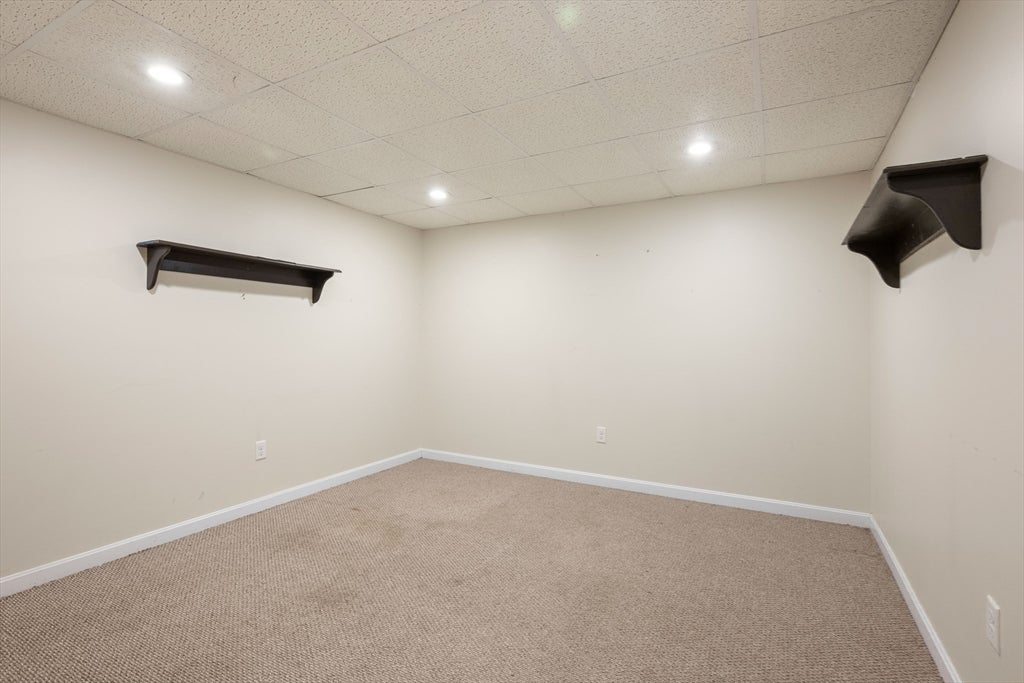 12 Rocky Woods Rd, Hopkinton, MA, 12 Rocky Woods Rd, Hopkinton, MA Photo #34