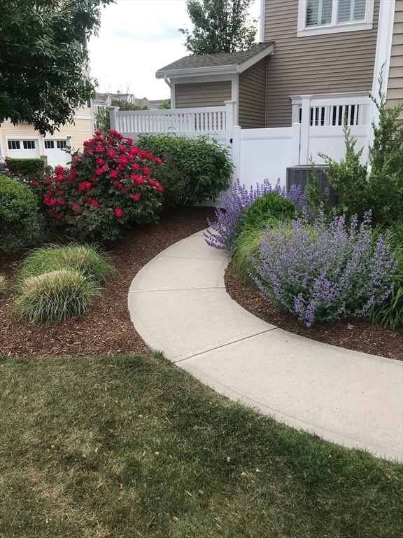 110 Uss Buckley Pl, Hingham, MA Photo #6