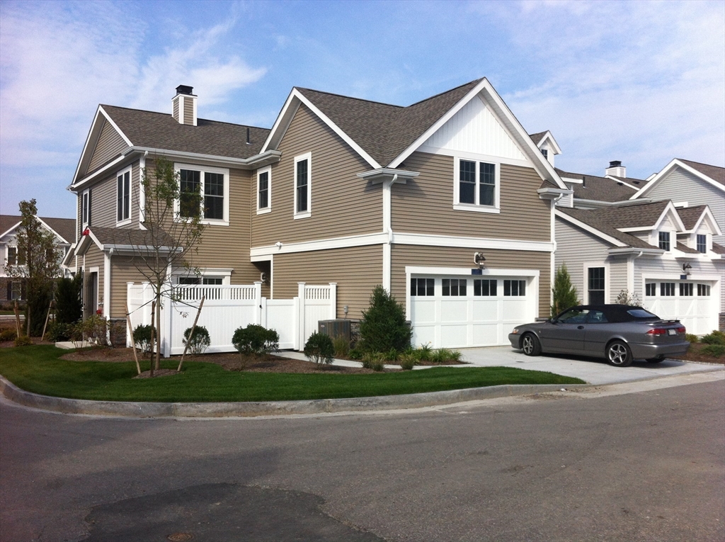 110 Uss Buckley Pl, Hingham, MA Photo #5