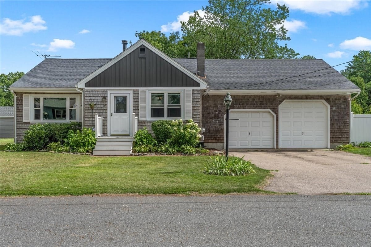 20 Mayflower Road, Norton, MA, 20 Mayflower Road, Norton, MA Photo #1