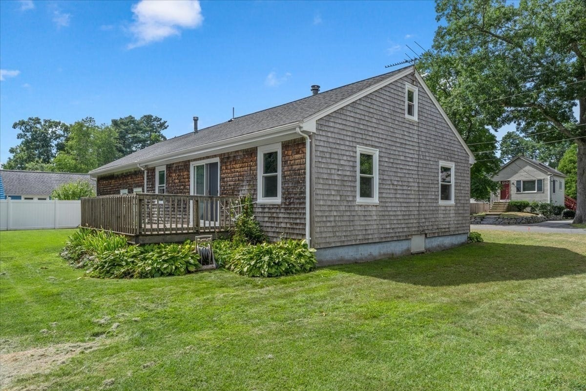 20 Mayflower Road, Norton, MA, 20 Mayflower Road, Norton, MA Photo #18