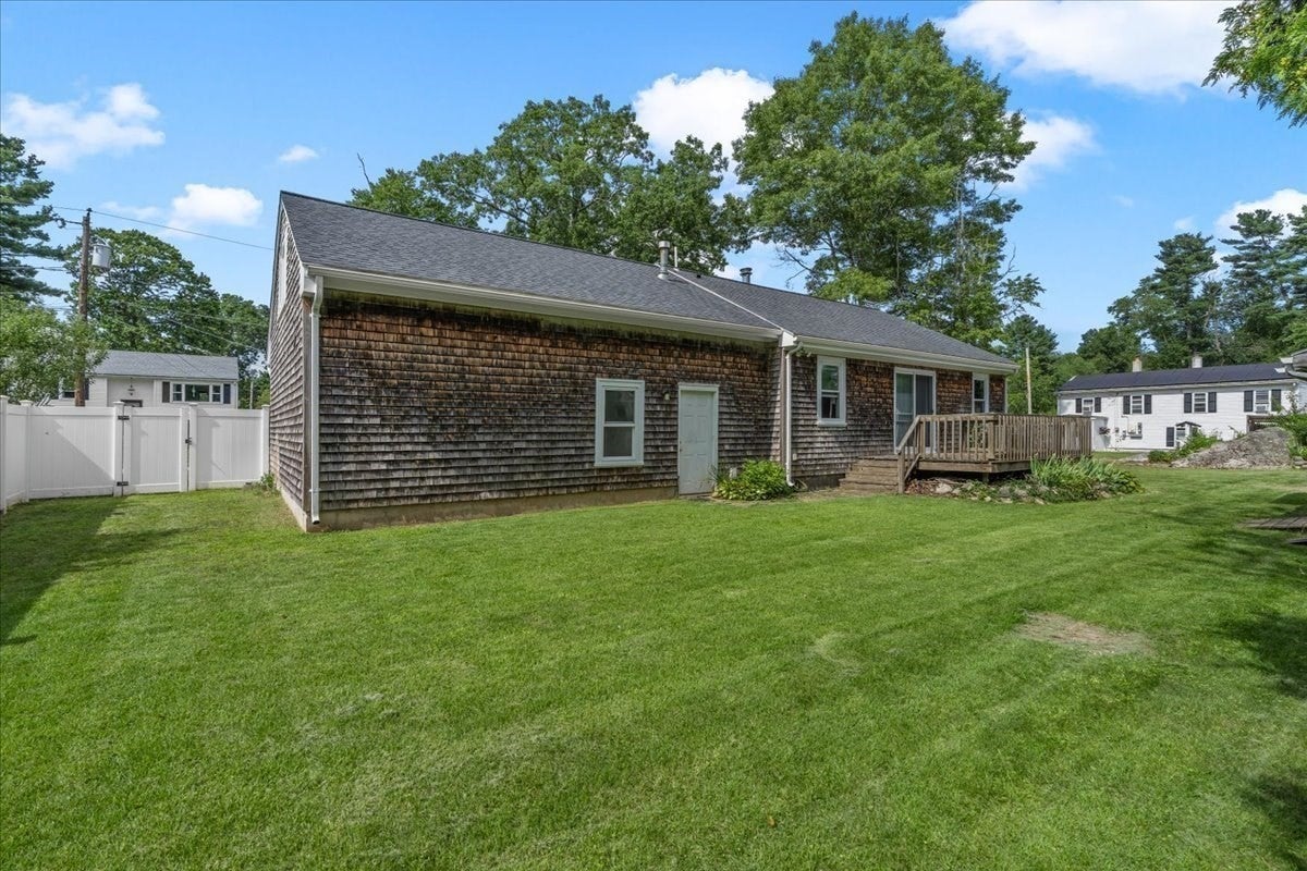 20 Mayflower Road, Norton, MA, 20 Mayflower Road, Norton, MA Photo #17