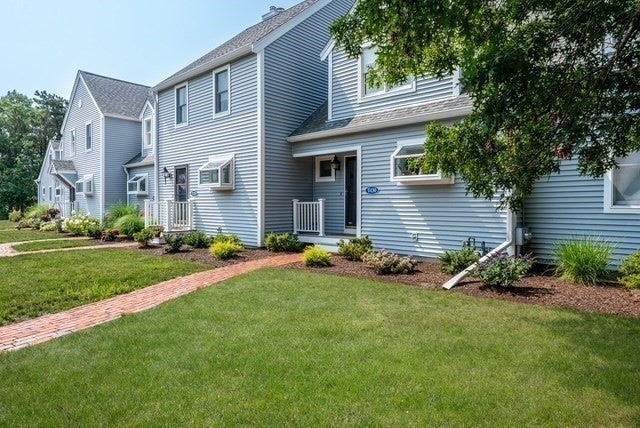 130 Shellback Way T-130, Mashpee, MA, 130 Shellback Way T-130, Mashpee, MA Photo #2