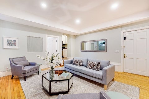 Photo of 278 Clarendon St #1, Boston, MA 02116 (MLS # 73531459)