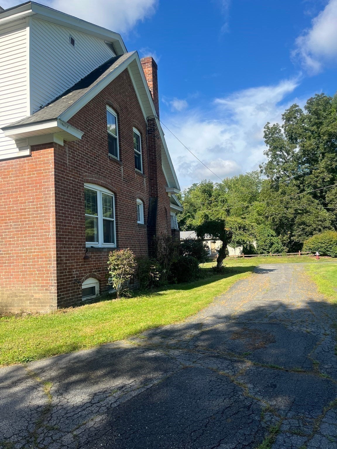 46 Walnut Street, Montague, MA, 46 Walnut Street, Montague, MA Photo #9