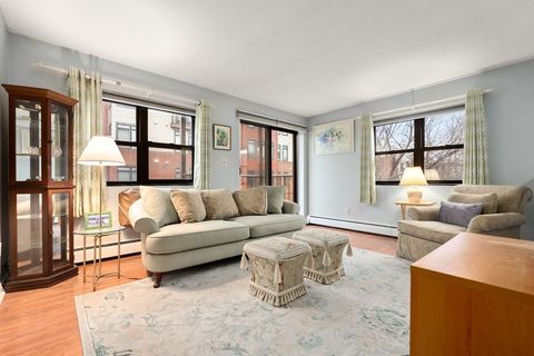 4925 Washington 201 Boston MA 02132