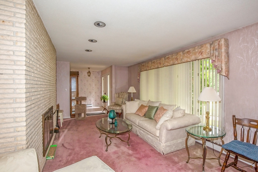 54 Pequot