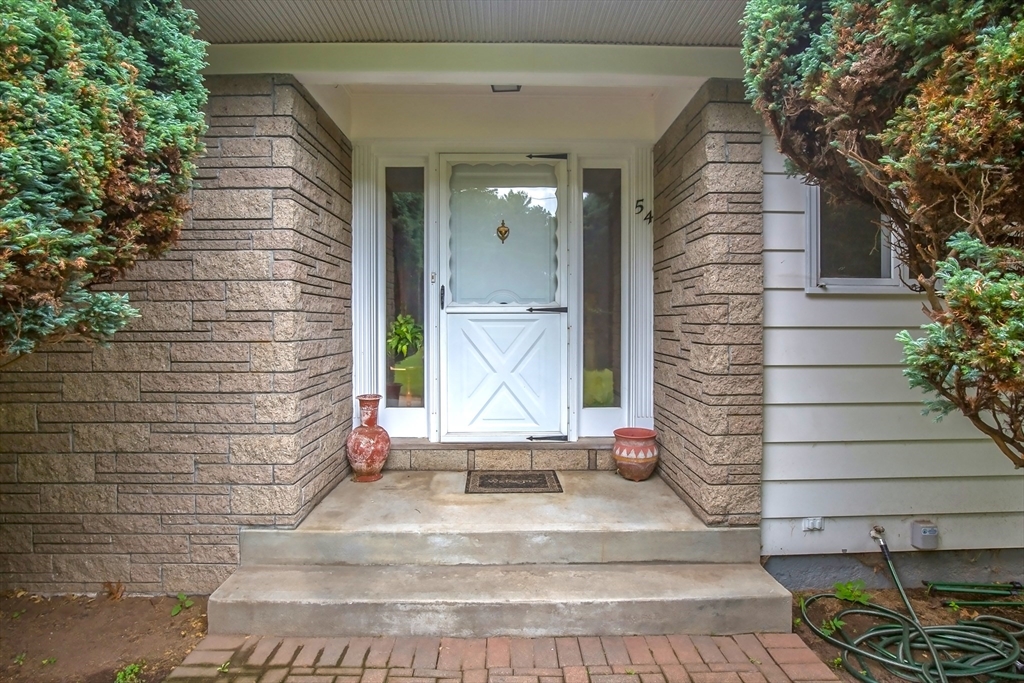 54 Pequot