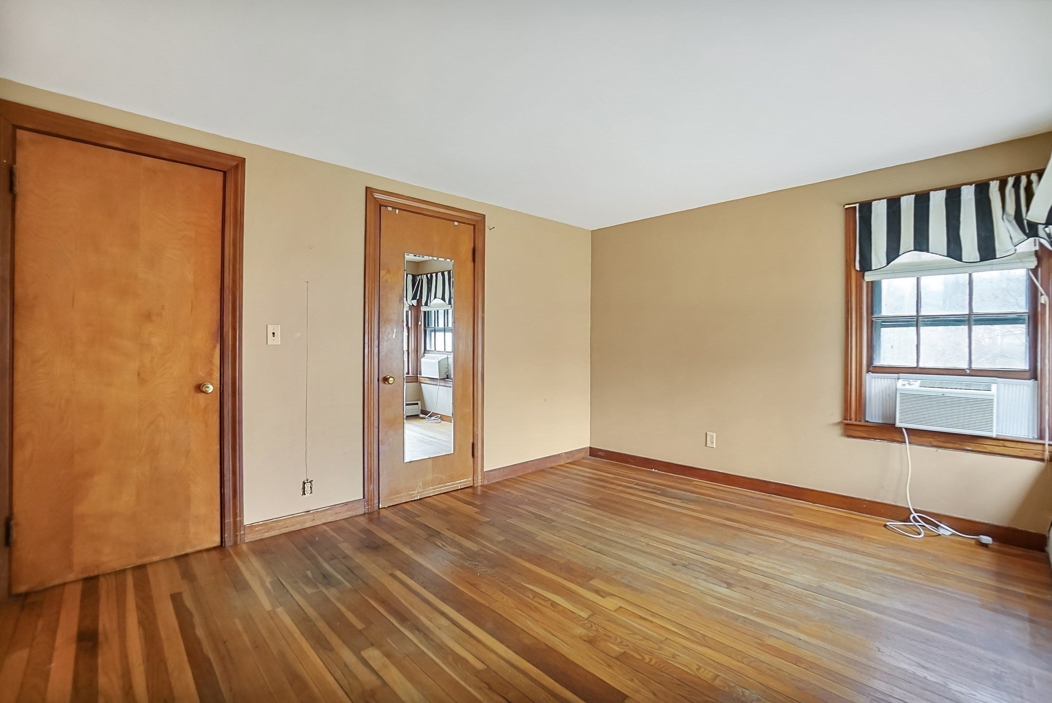 30 Woodland Rd, Ashland, MA Photo #9