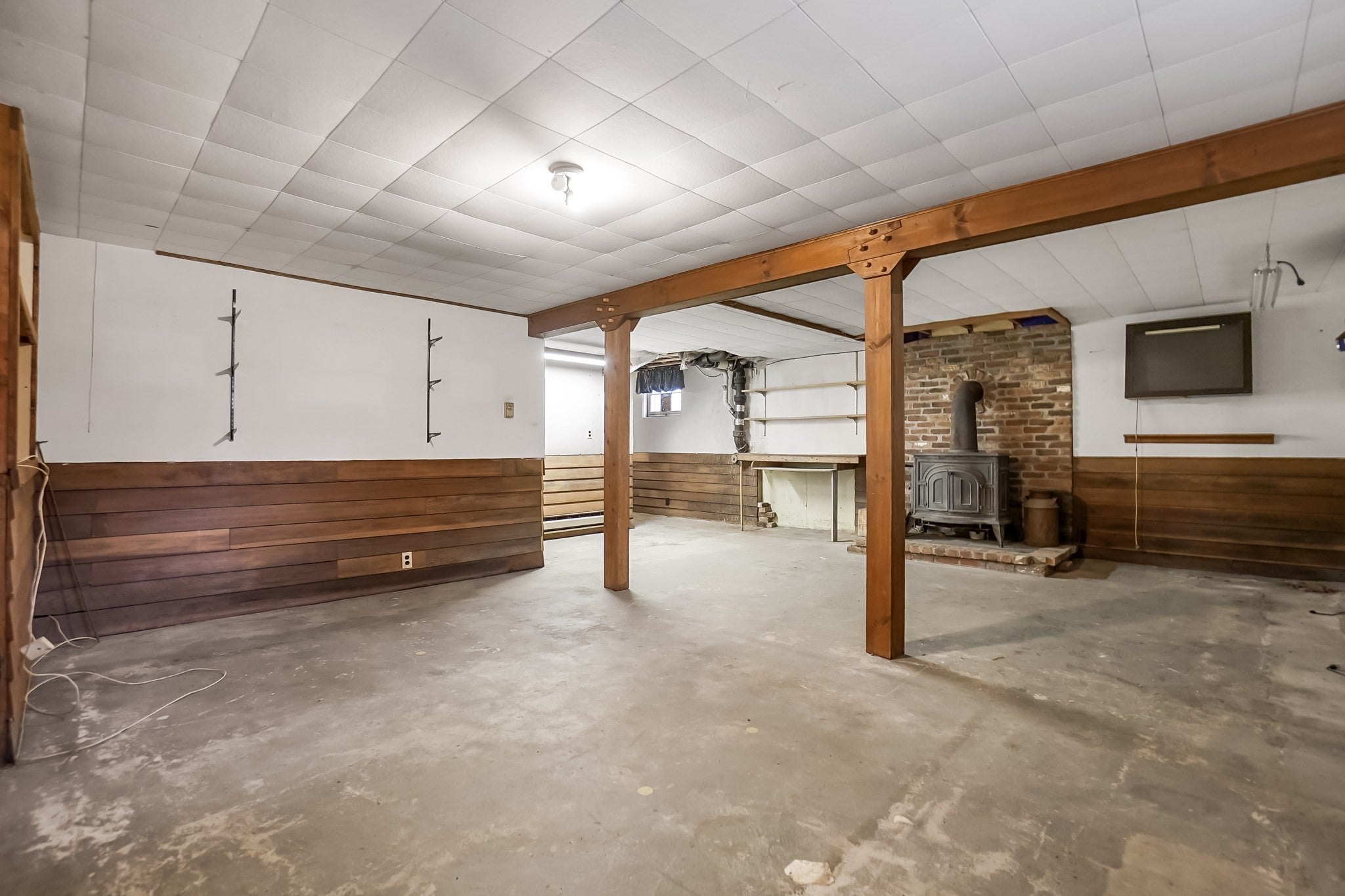 30 Woodland Rd, Ashland, MA Photo #12