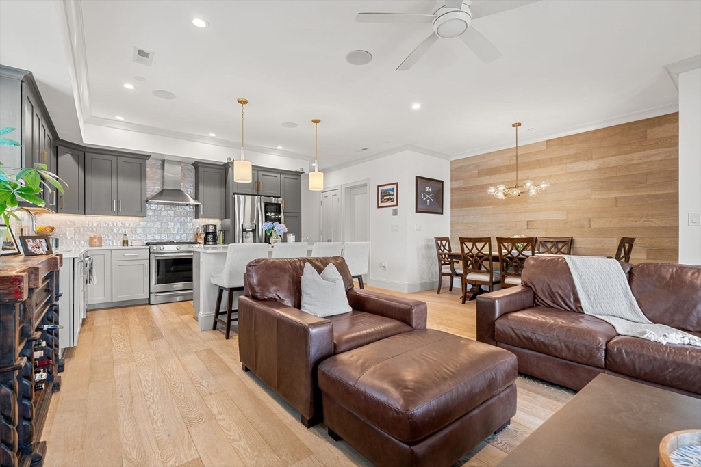 251 Minot St 6
