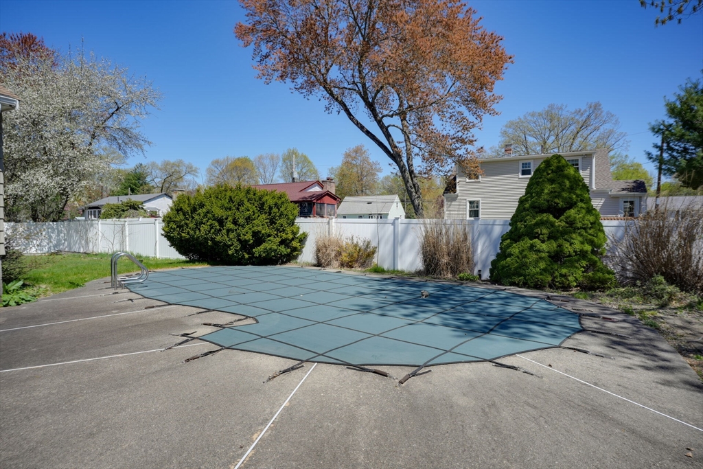 20 Fernglade Rd