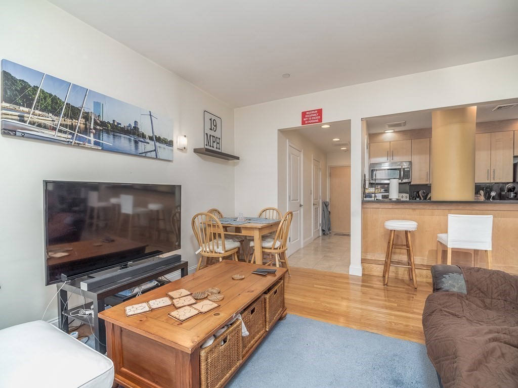 42 Beach St 6B