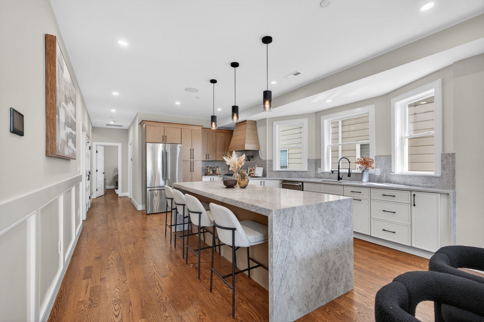 557 Somerville Ave 2