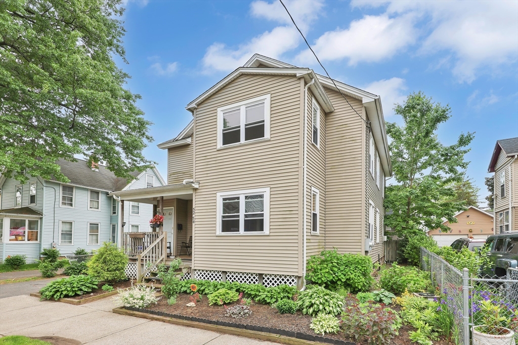 52-54 Cherrelyn St