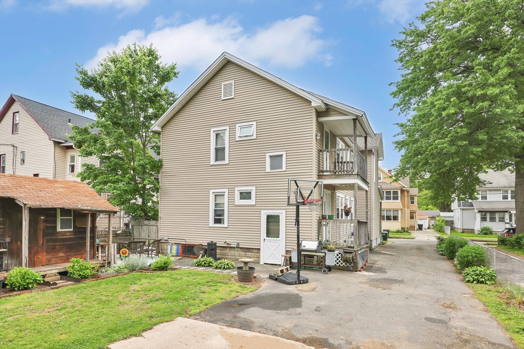 52-54 Cherrelyn St