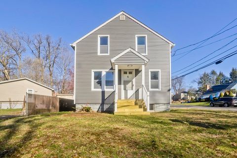 Photo of 6 Bremen St, Springfield, MA 01108 (MLS # 73497941)