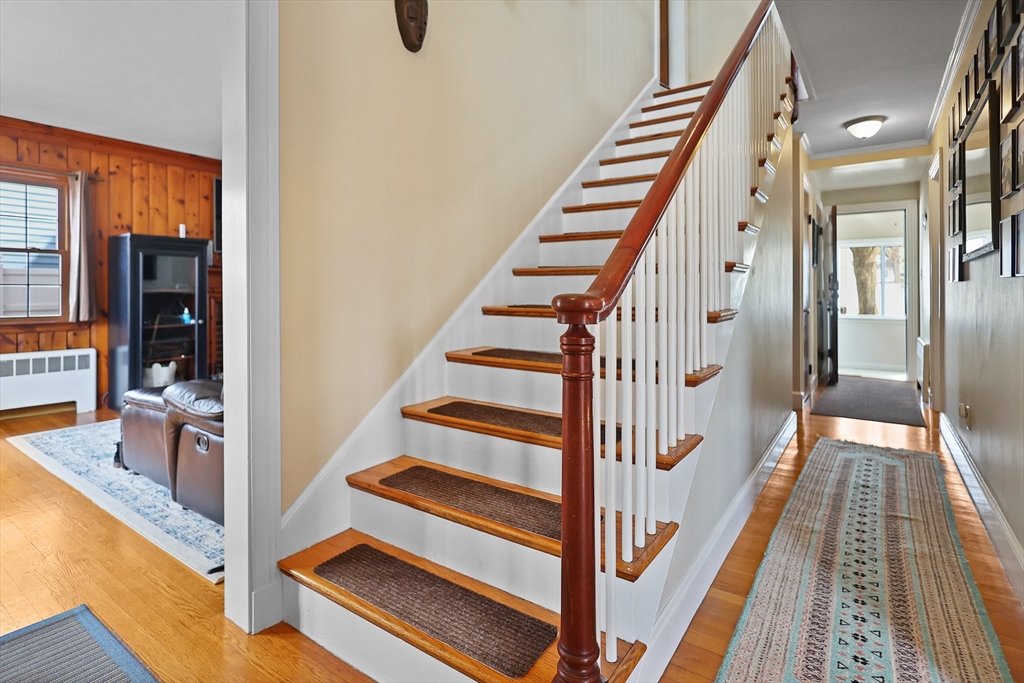 32 Maplewood St
