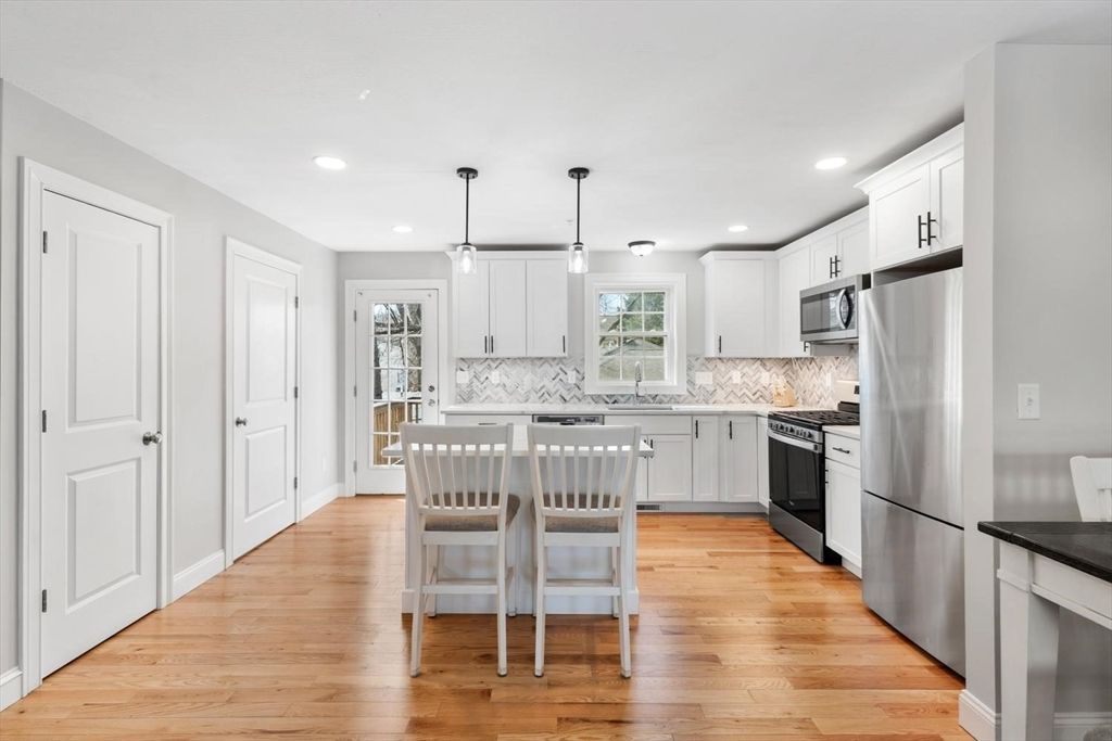 Photo of 3 O'leary Way #3, Haverhill, MA 01835 (MLS # 73503101)