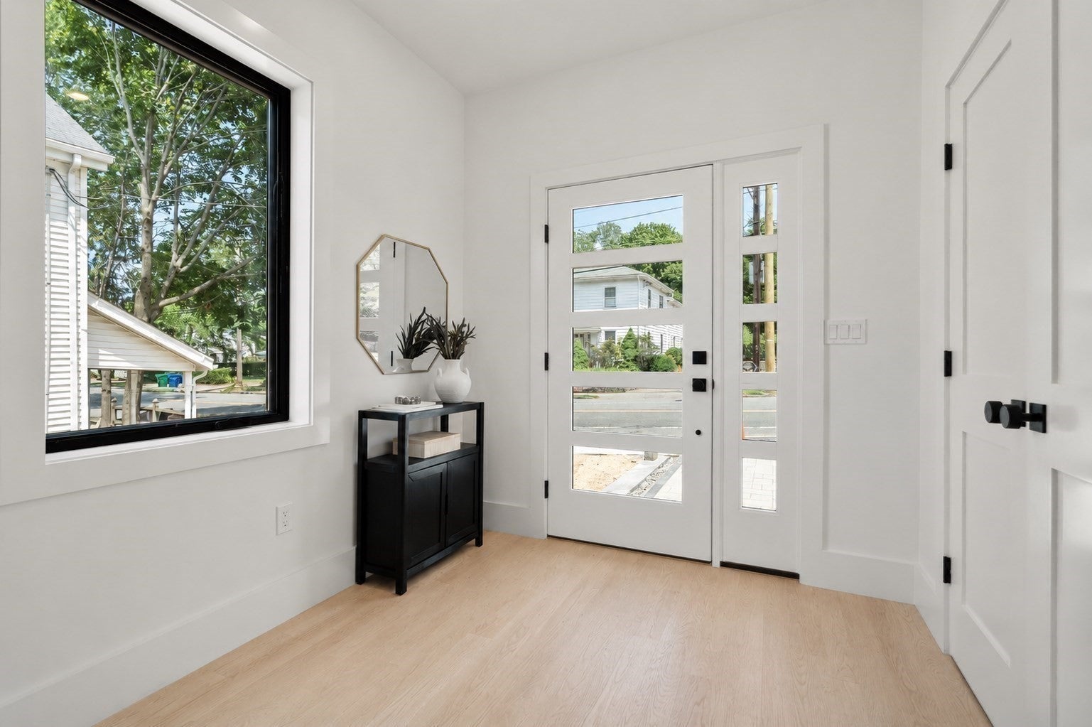315 Langley Rd A, Newton MA 02459