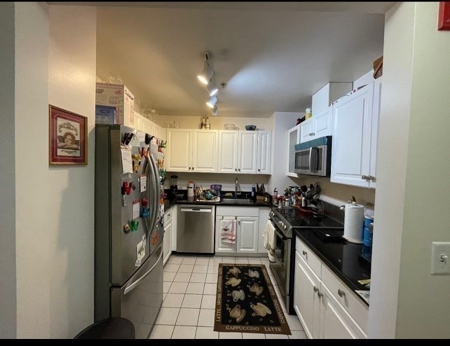 4 Charlesgate East 604