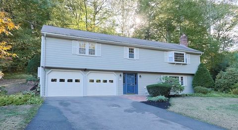 327 Singletary Ln Framingham MA 01702