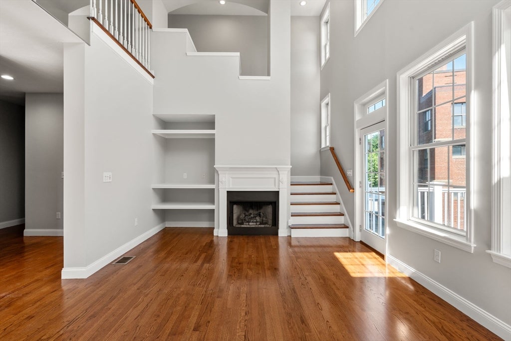 7 Riverwalk Ln 7