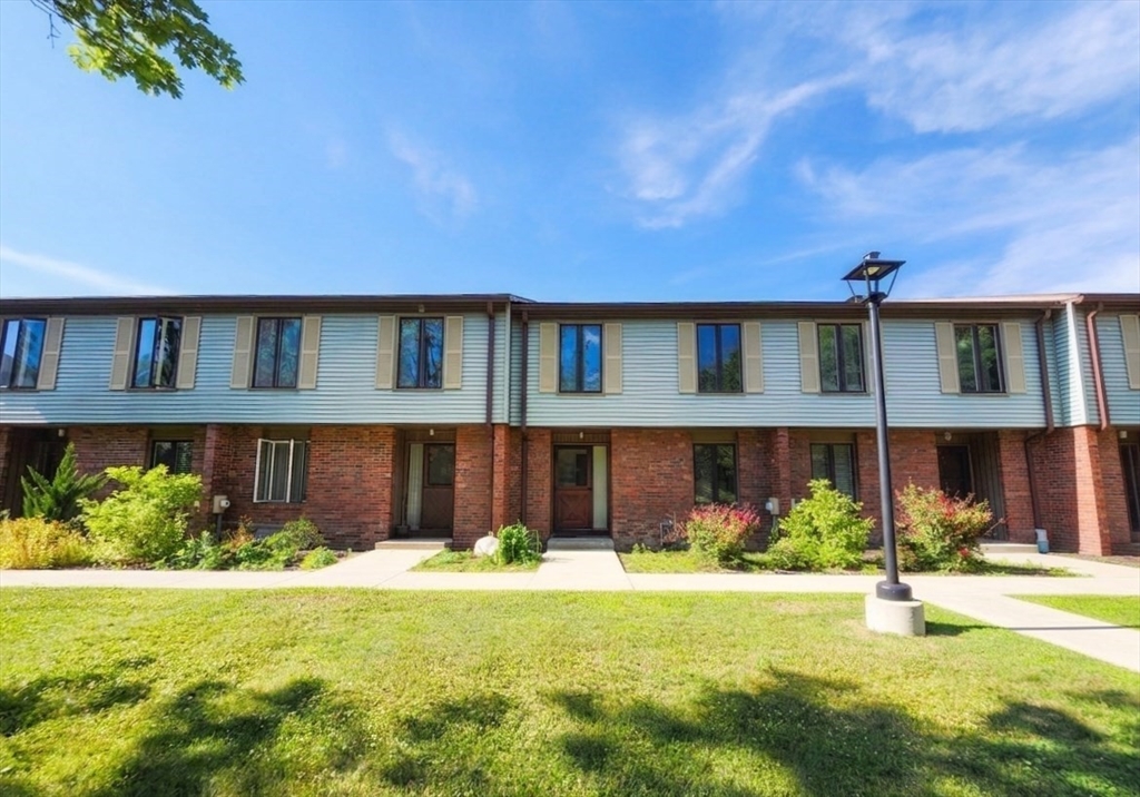 10 Winston Ct 10