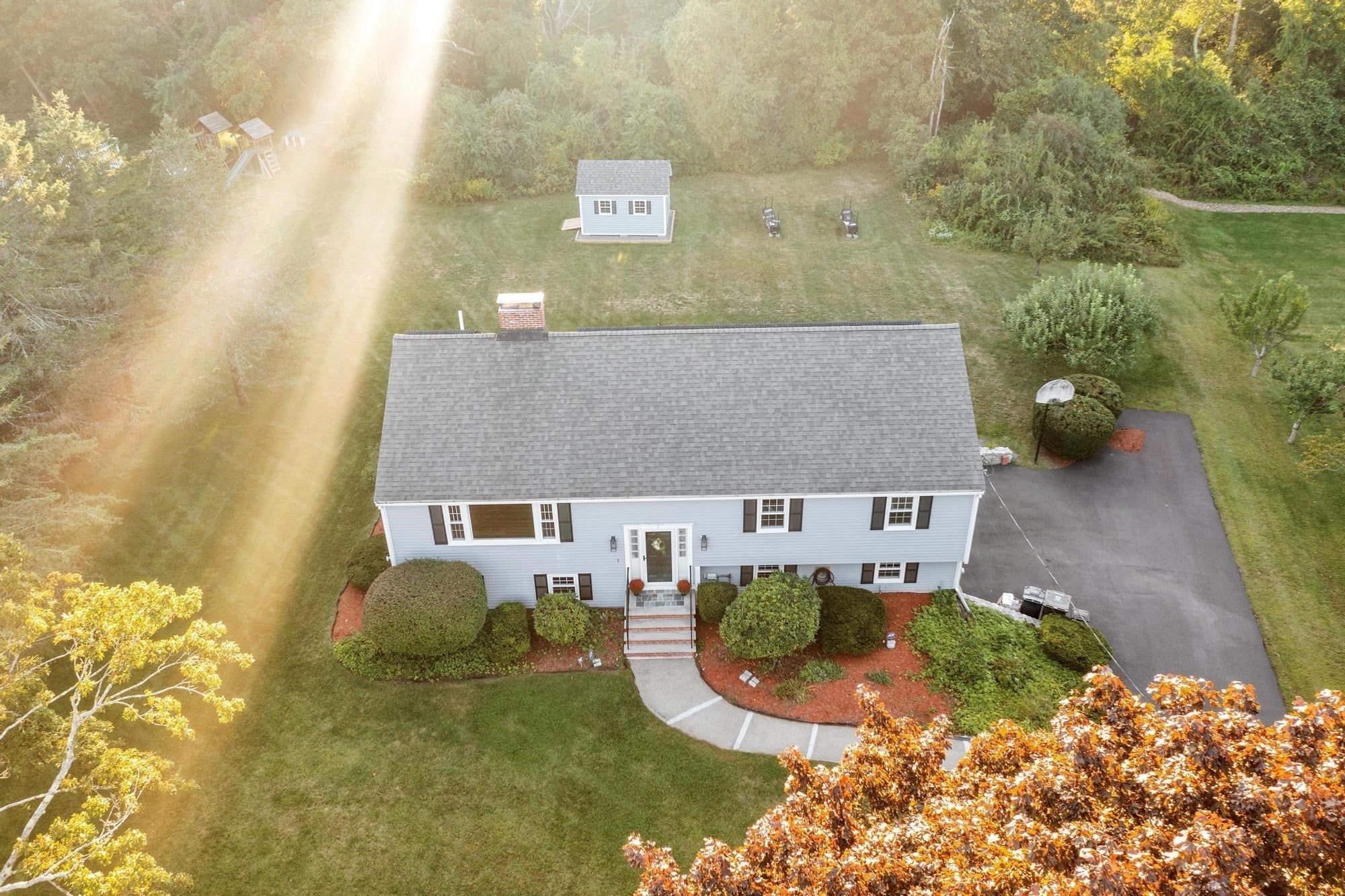 2 Dorset Circle, Andover, MA Photo #3