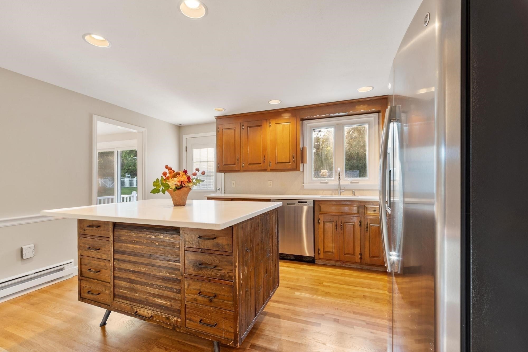 2 Dorset Circle, Andover, MA Photo #14