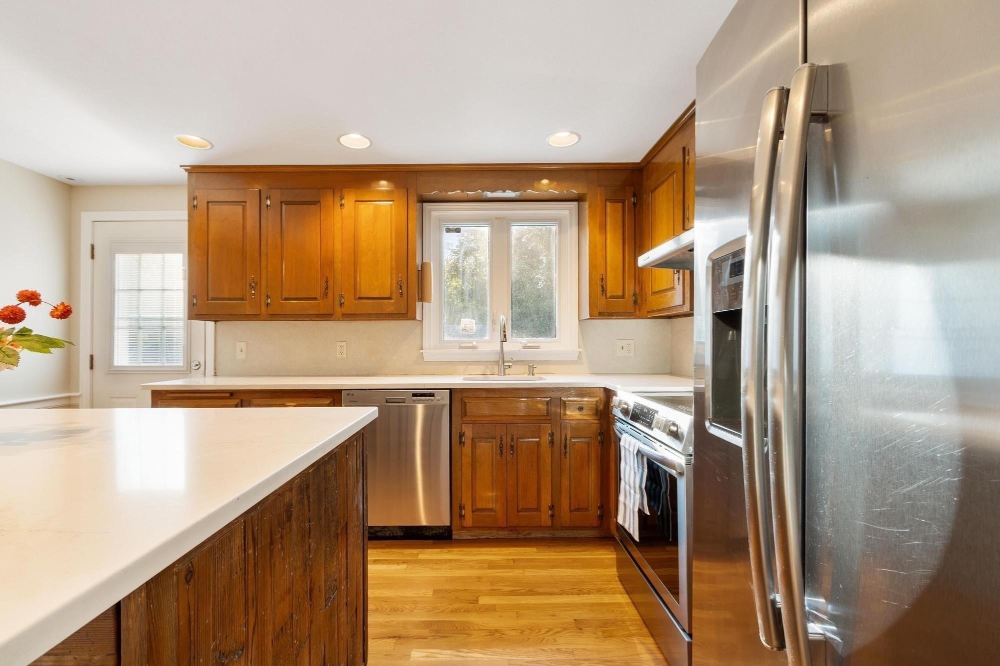 2 Dorset Circle, Andover, MA Photo #19