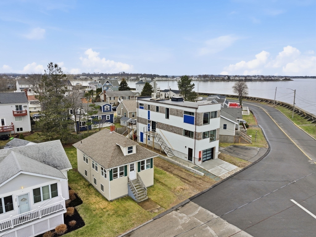 6 Touraine Ave