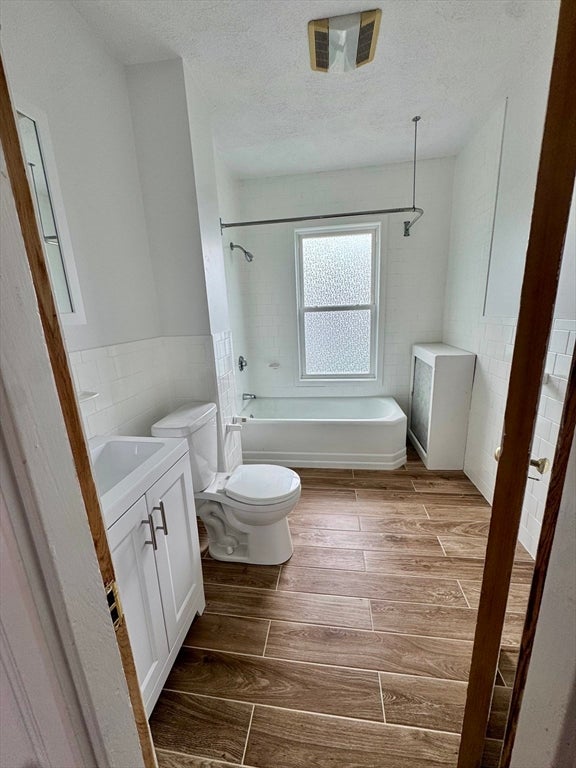 145 Lagrange St #1, Boston, MA Photo #7