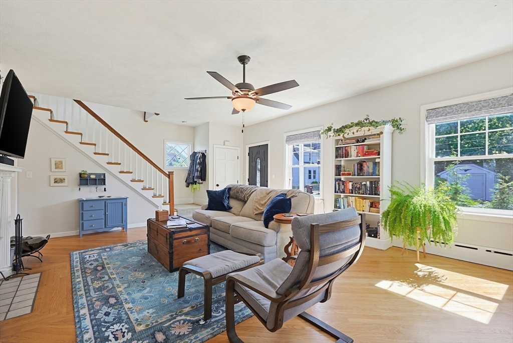 9 Commonwealth Ave