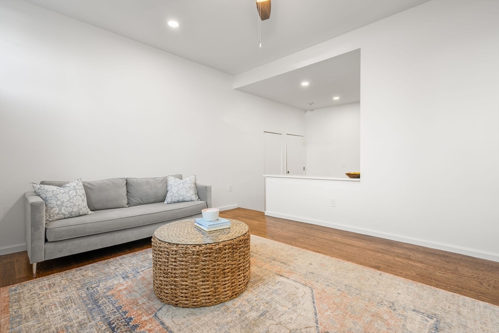 80 Beaumont St 109